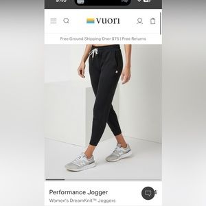 Vuori women’s dream knit performance joggers
